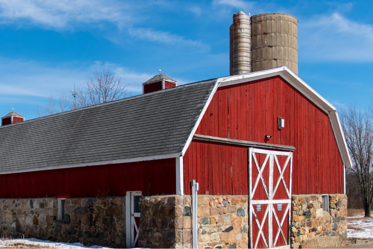 Pole Barn Spray foam insulation in fayetteville